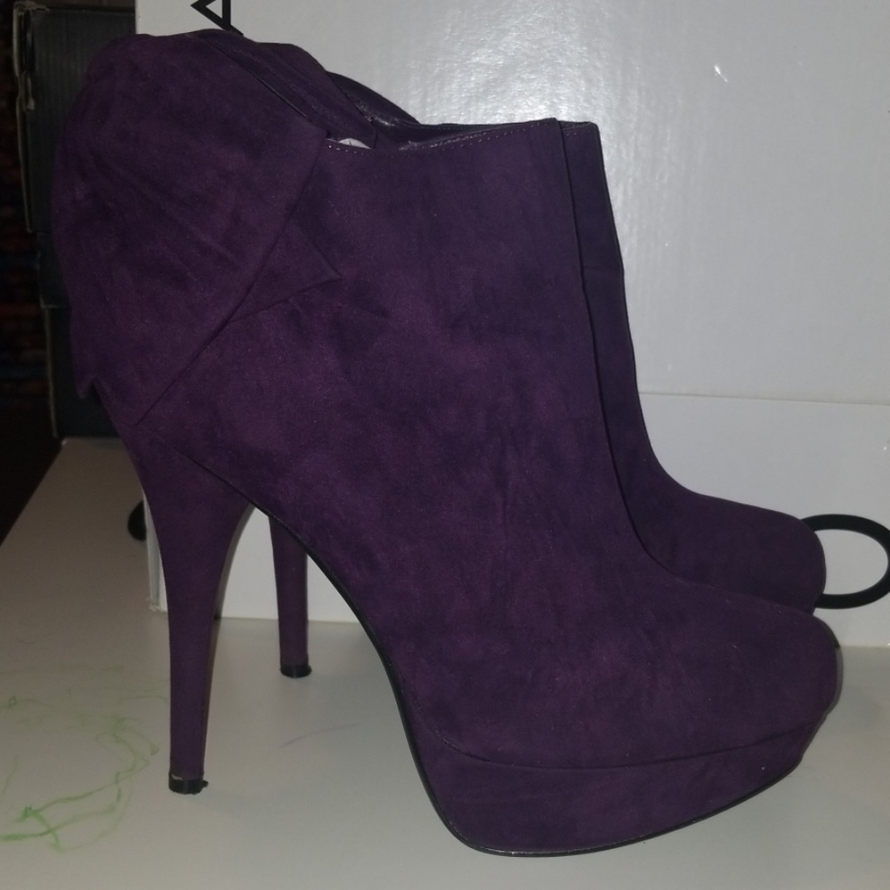 Platform ankle booties - Picture 3 of 5